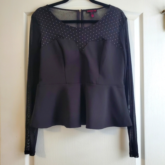 MATERIAL GIRL XL Blouse - Picture 4 of 4